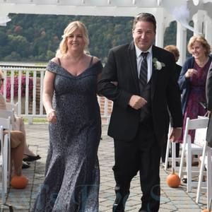 Meet your Posher, Suzanne